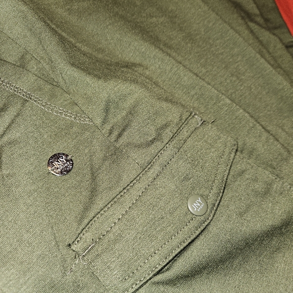 Jones New York Sport Capri Large New w/Tag Green Soft & Lightweight w/Pockets - Picture 7 of 8